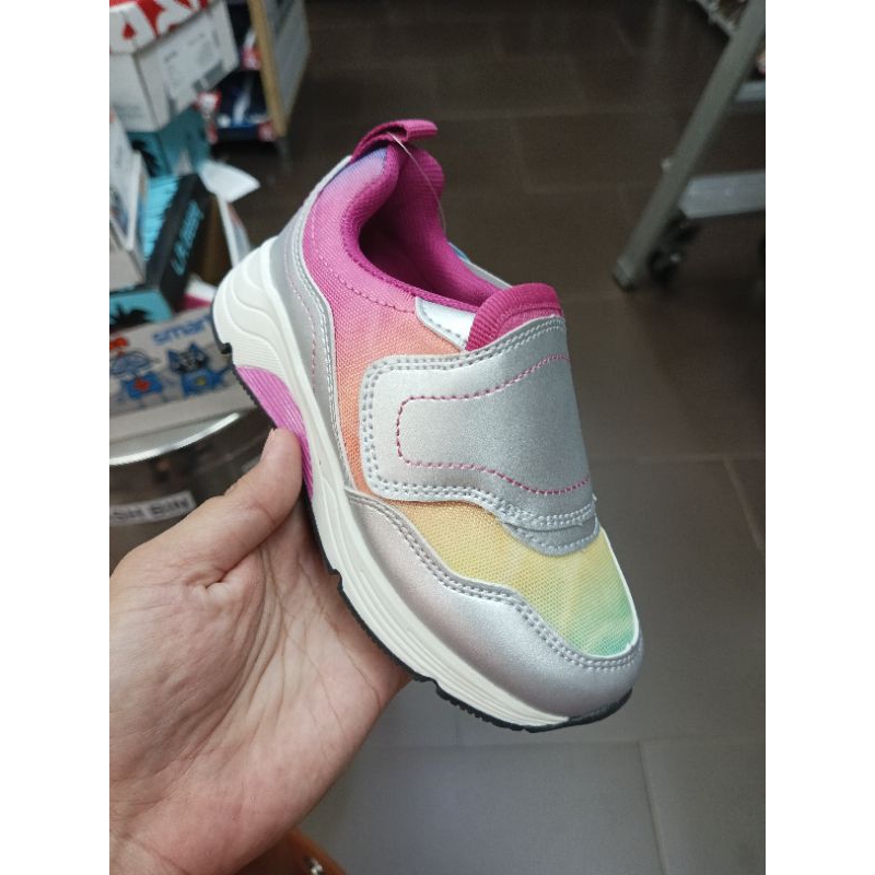 Sale Sepatu Sneakers anak cewek Playground brand Payless