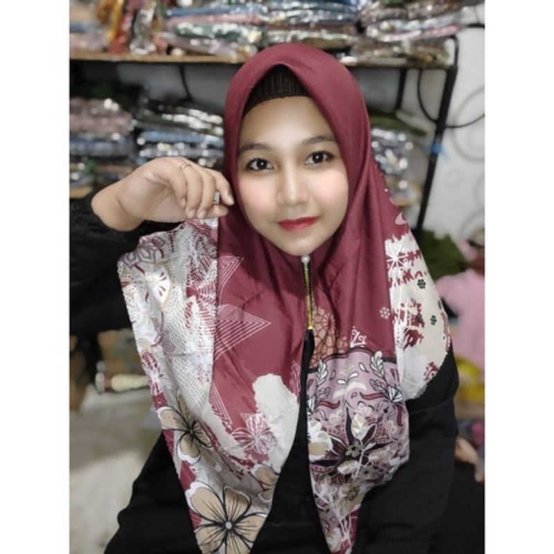 Segiempat Motif Instan Resleting Dagu / Hijab Zipper Motif Segiempat Instan