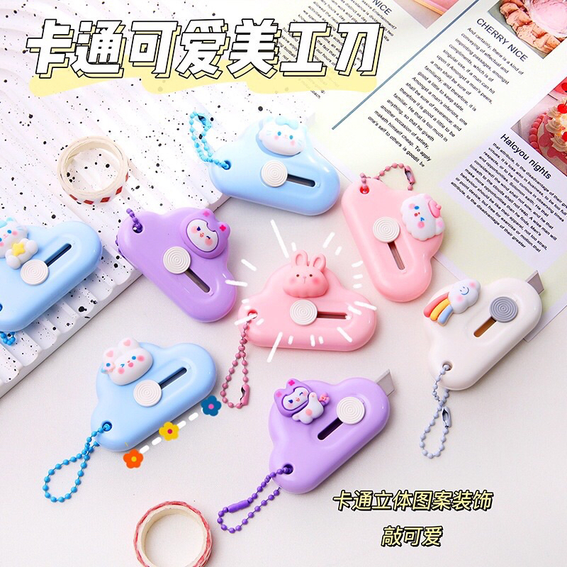 READY STOCK BISA COD - MINI CUTTER CLAY AESTHETIC PISAU PEMOTONG TAJAM PORTABEL GANTUNGAN KUNCI KARAKTER KARTUN HEWAN LUCU SANRIO ANAK PEREMPUAN GAYA REMAJA CEWEK KOREA FANCY VIRAL MURAH ELEGAN KECIL UNBOXING STIKER 3D KUROMI HELLO KITTY MY MELODY KAWAII