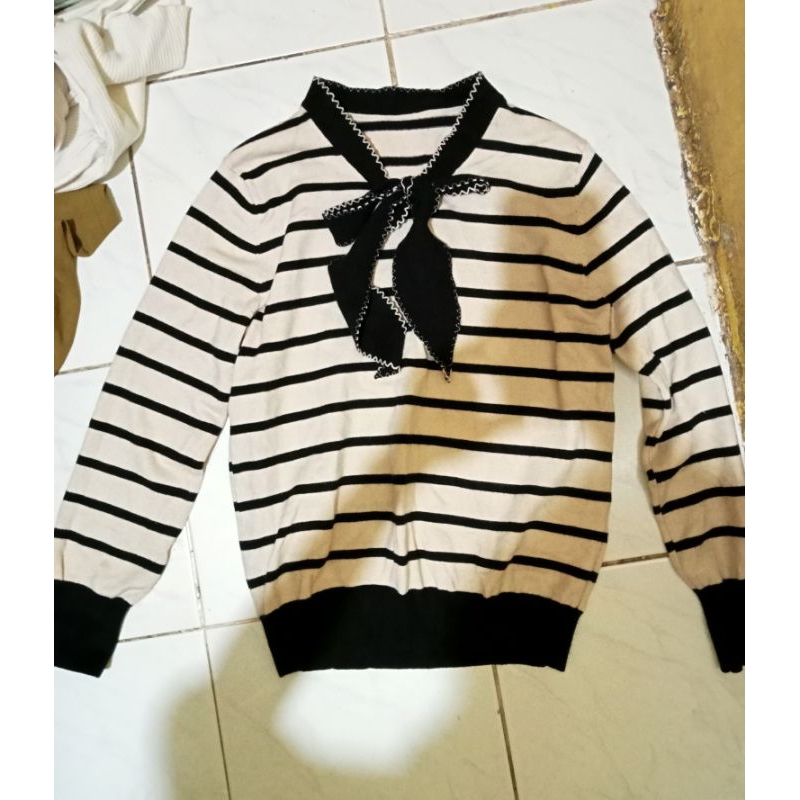 BLOUSE KOREA / BLOUSE / BLOUSE PITA / ATASAN RAJUT / BLOUSE IMPORT