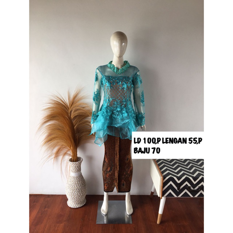 kebaya hijau tosca/kebaya wisuda