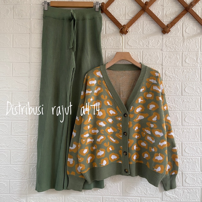 Jihyo Leopard CardiganOversized Cardi Rajut | Import Premium Quality | Motif Macan Korean Style Sweater