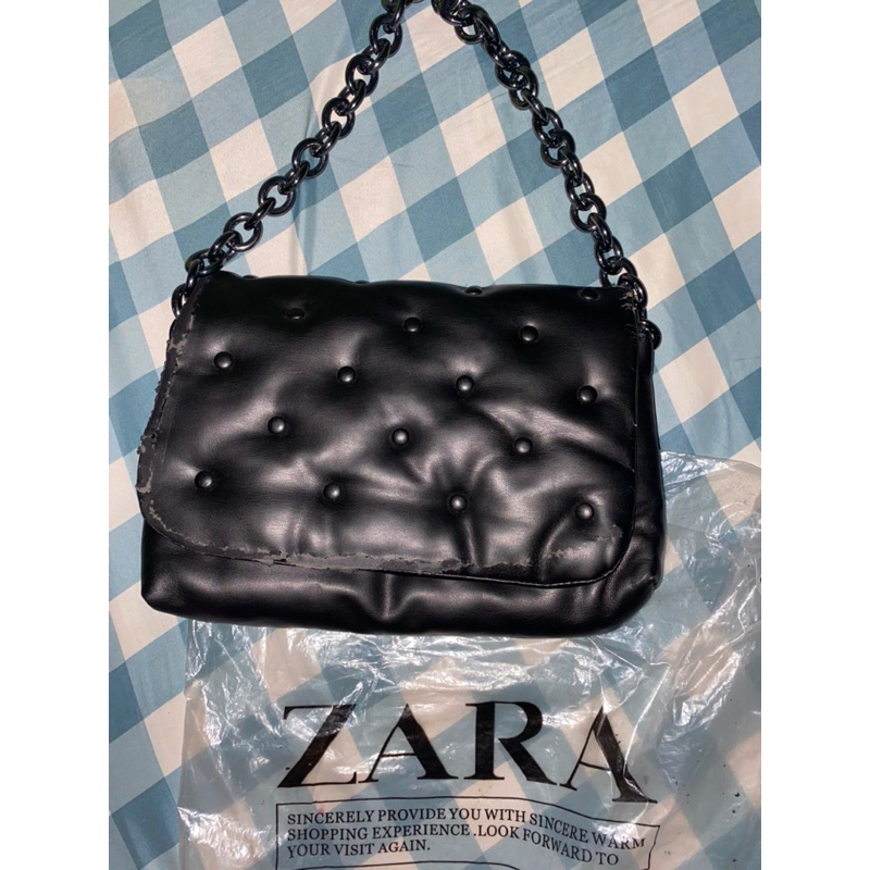 PRELOVED TAS ZARA ORI HITAM RANTAI PUFFY TOTE BAG ZARA