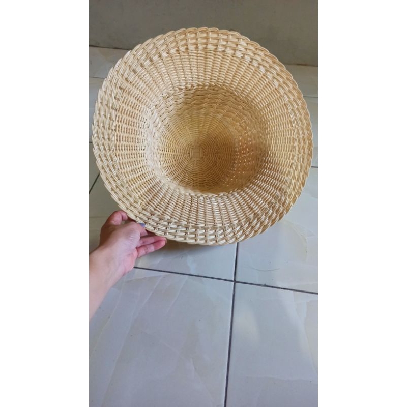 topi rotan pantai topi anyam bundar rattan