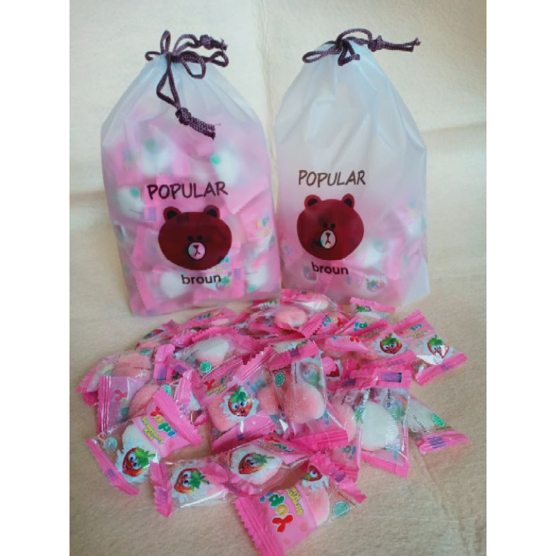 

Permen Yupi Strawberry Kiss Free Pouch 100gram dan 200gram