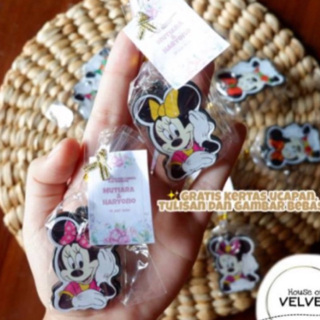 

50pcs SOUVENIR PERNIKAHAN GANTUNGAN KUNCI MINNI MOUSE