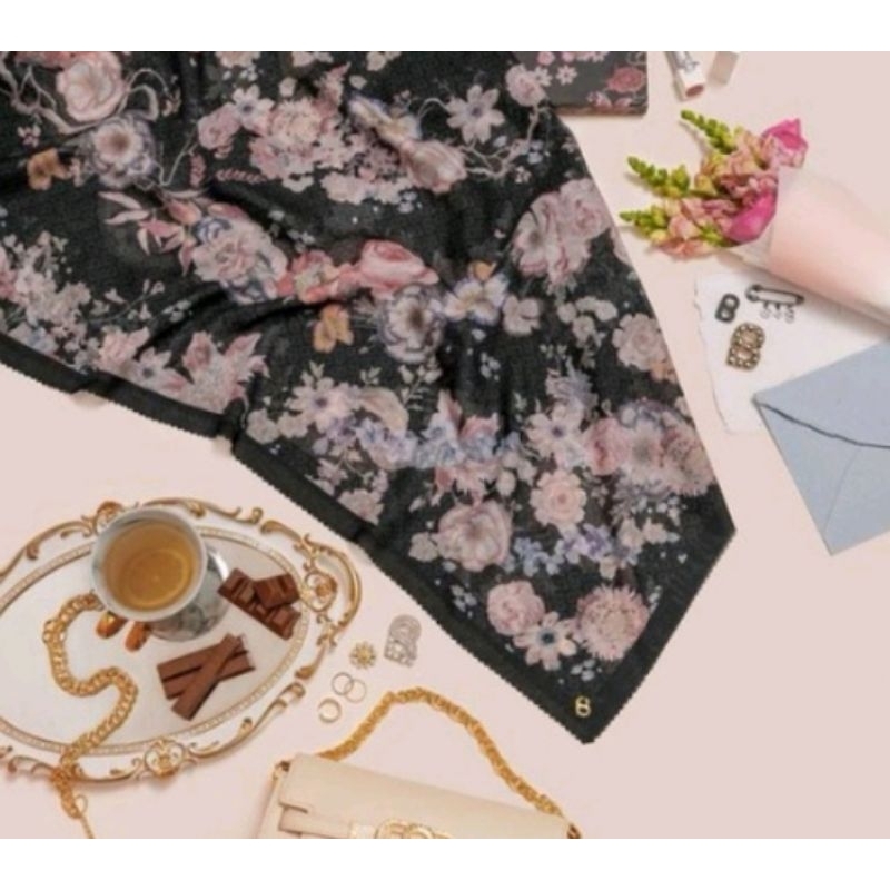 BLUME SERIES buttonscarves JET SET