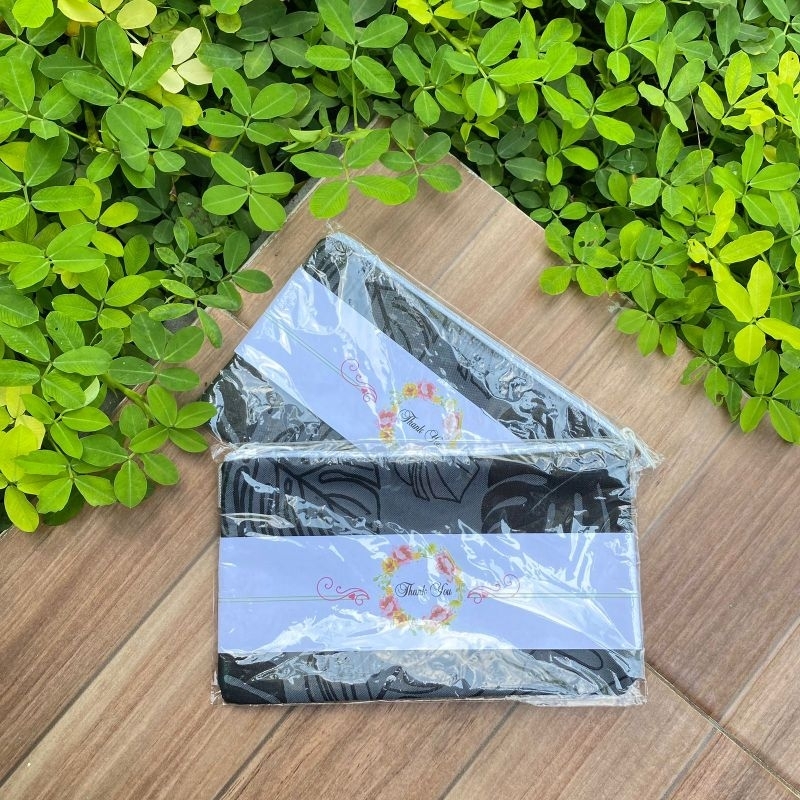 SOUVENIR MURAH KEKINIAN WEDDING ULTAH KHITAN TASYAKURAN POUCH KEKINIAN SEMI KANVAS MOTIF MONSTERA ABU FREE PACK PLASTIK THANK CARD THANK YOU 20X12  READY SIAP KIRIM