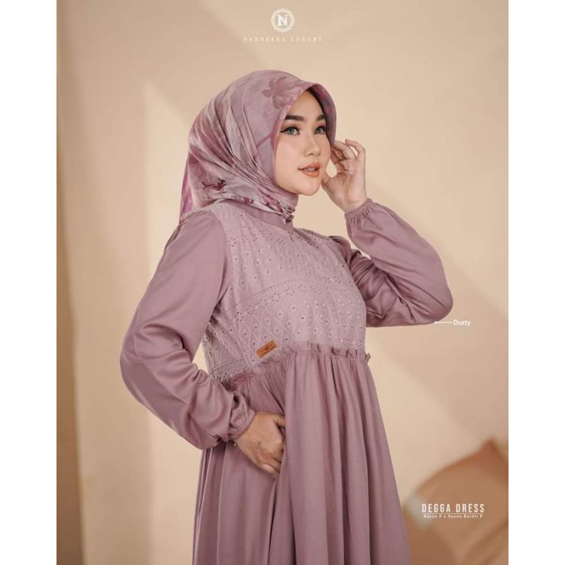 DEGGA DRESS BY NADHEERA LUXURY