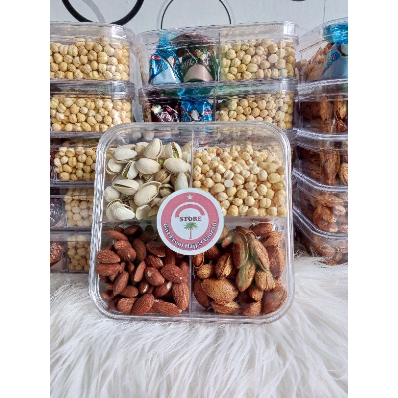 

PAKET MIX NUTS 4IN 1/ PAKET OLEH-OLEH HAJI DAN UMROH