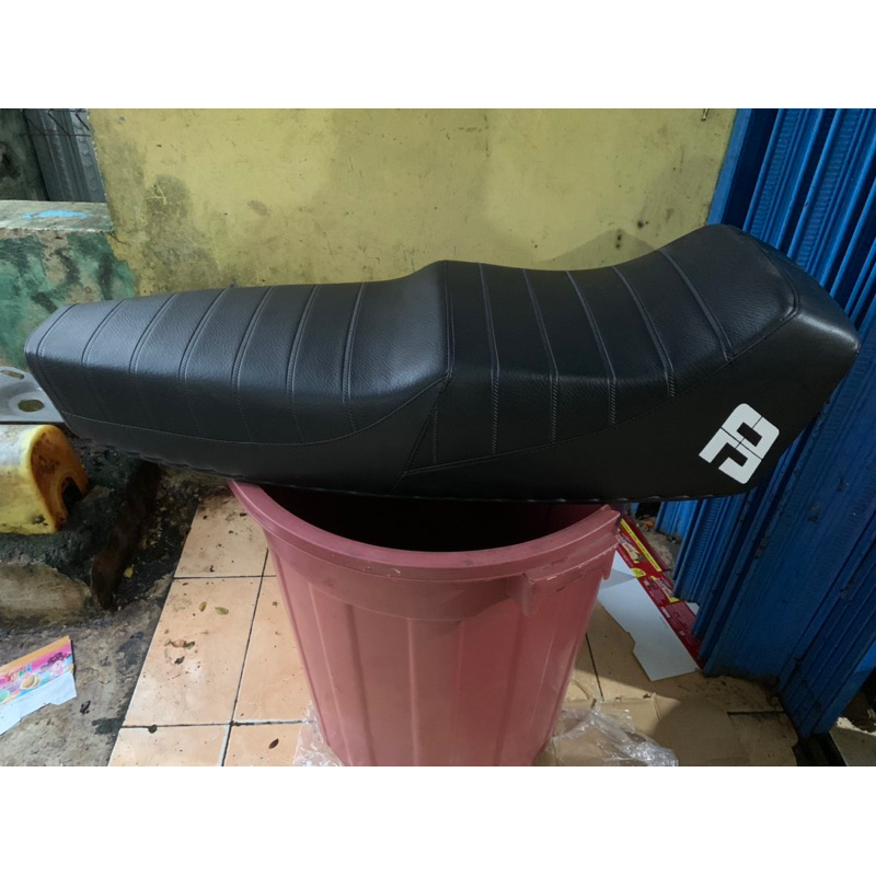 Jok Vespa Yanke Yankee replika buat Excel xl