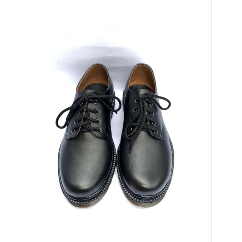 sepatu kulit asli 4 hole BLACK - RAJIB