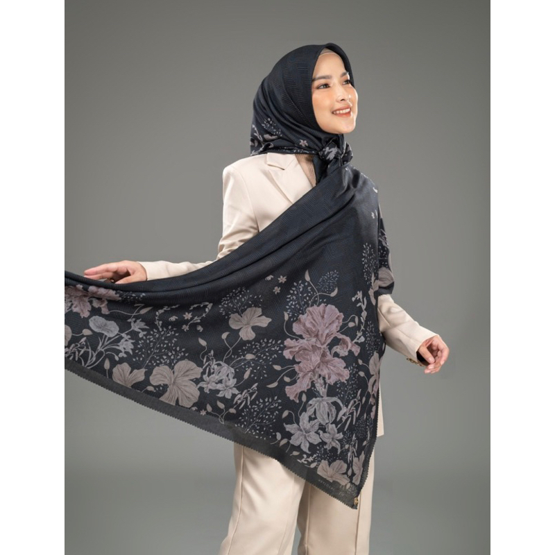 Amelie Scarf by Heylocal x Iymel