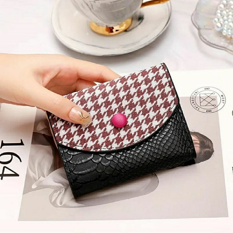 Arifirn Rhiana - Premium Dompet Lipat Wanita Murah