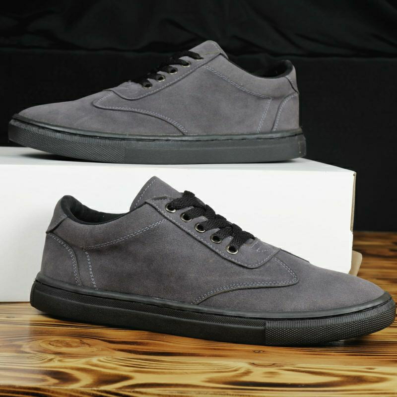 Mademax - Sepatu Casual Pria Sneakers Kulit Suede Kets Santai Main