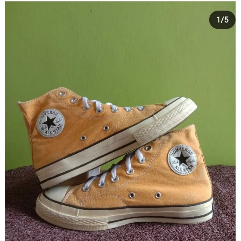 sepatu Converse PL