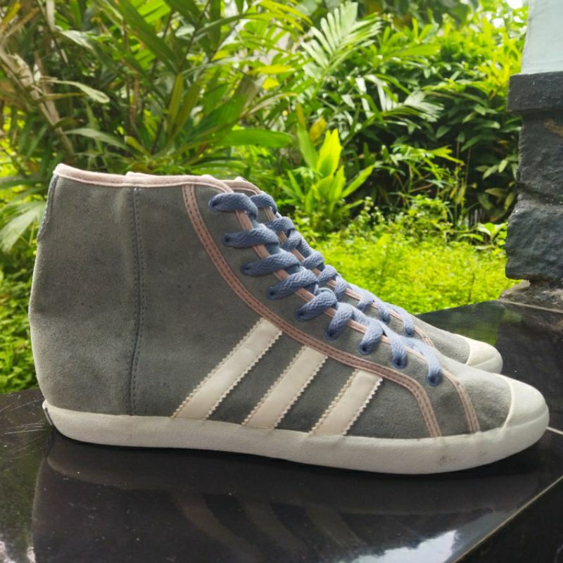 SEPATU ADIDAS 41