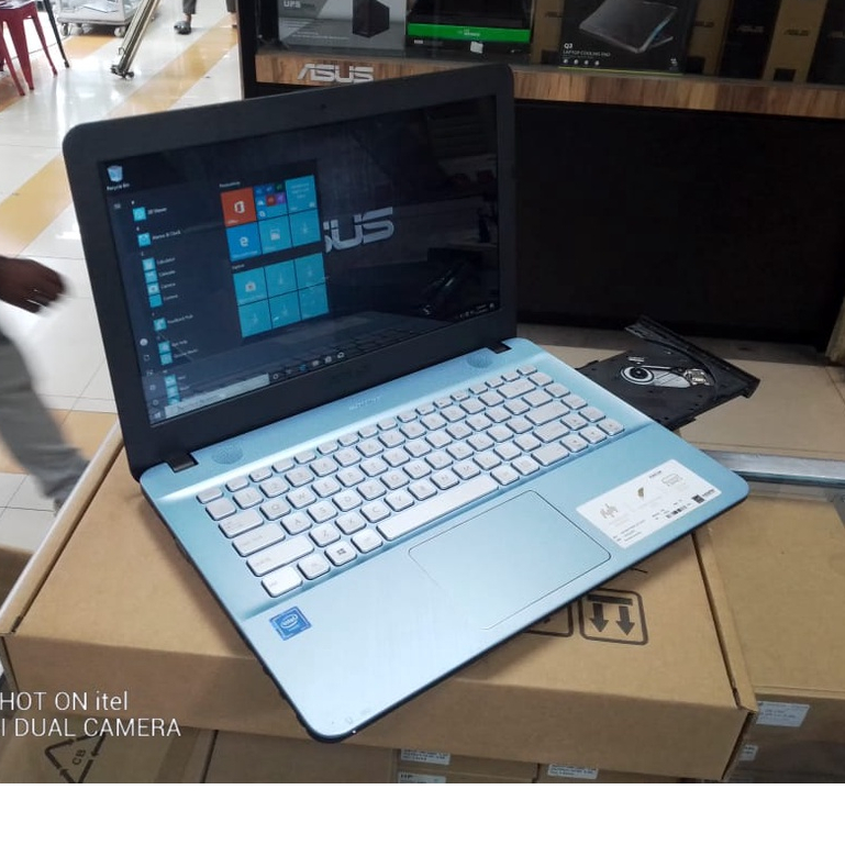 LAPTOP LEPTOP ASUS X441 RAM 4G HDD 1000 GB  RAM 4GB 14 INCH SIAP PAKAI MULUS