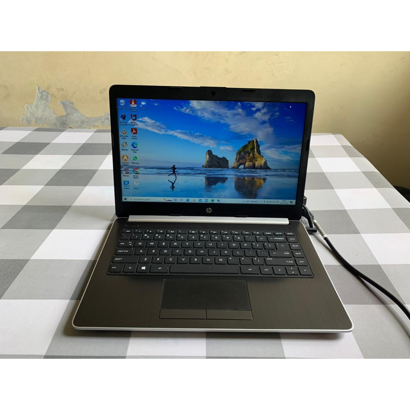 Laptop Gaming HP 14-CM0091AU Amd A4 9125 SSD 128GB 4GB Windows 10 Joy 2