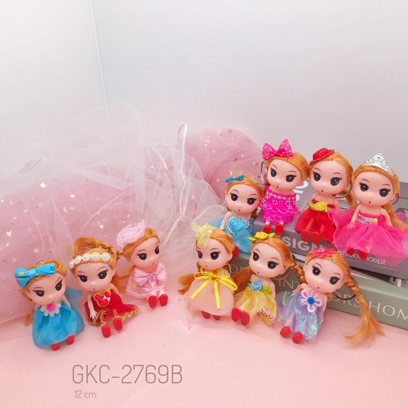 Gantungan kunci boneka gaun lucu keychain goodie bag / princess doll / gantungan barbie