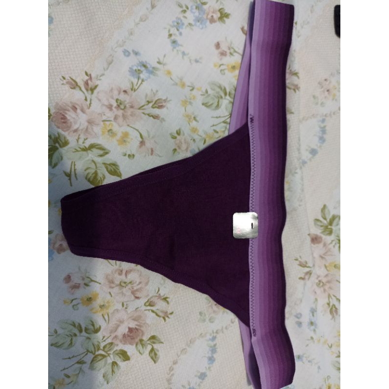 la senza g string size S brand new ori