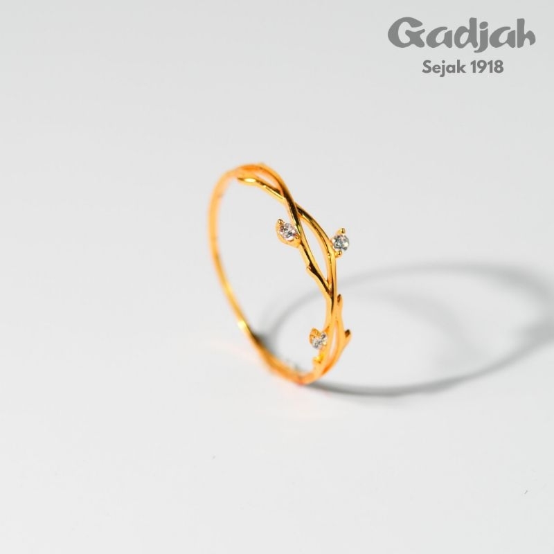 Cincin Emas Twisty Or Ranting - Toko Emas Gadjah