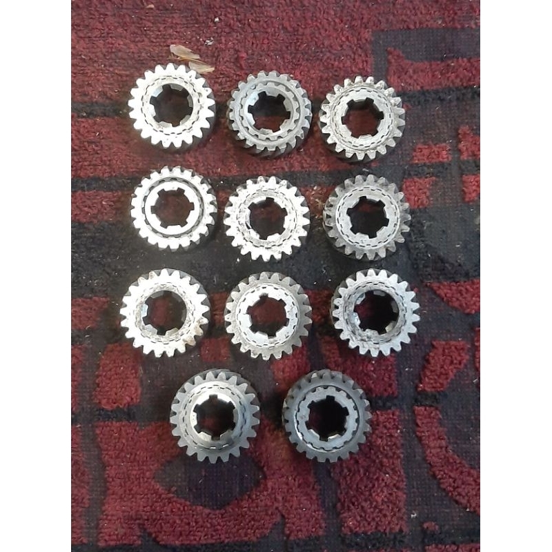 Gear primer yamaha v80 original second mata 21