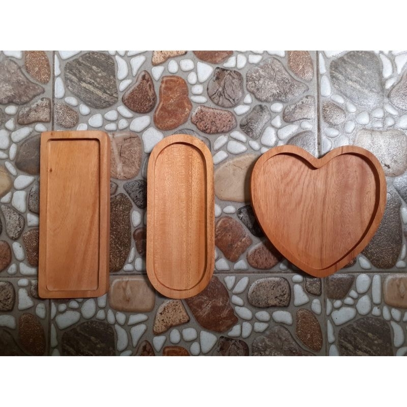 Wooden Plate/ Piring Kayu Oval/ Piring Kayu Persegi/ Piring Kayu Love Mahoni