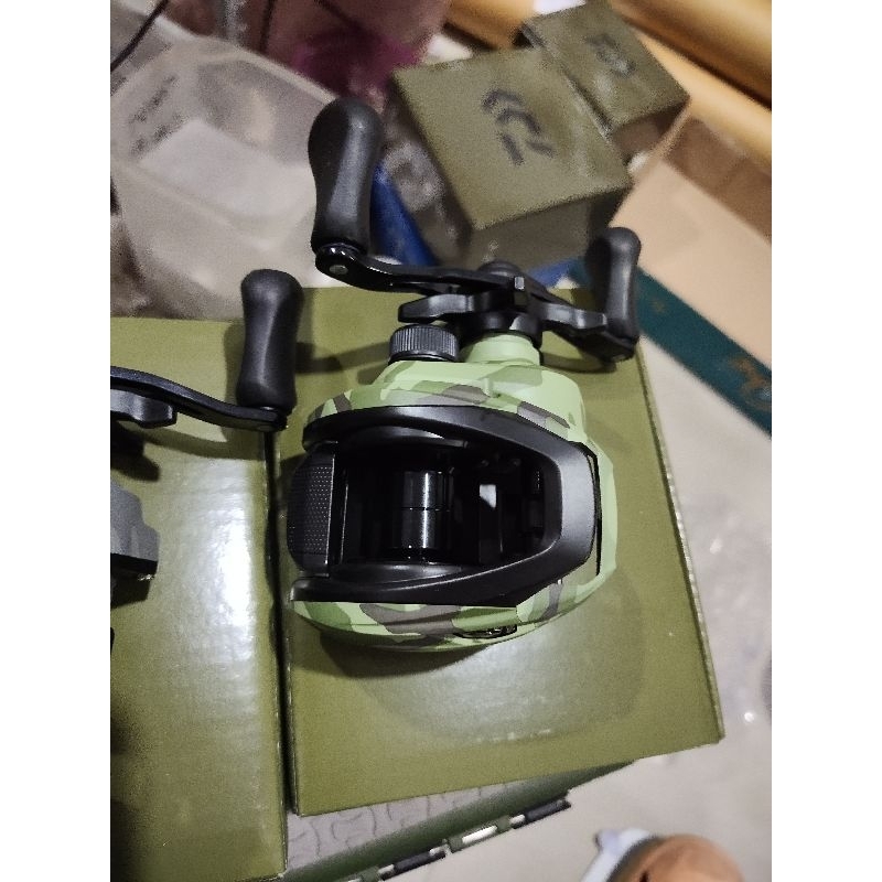 reel pancing bc daiwa PR 100 H L army baitcasting