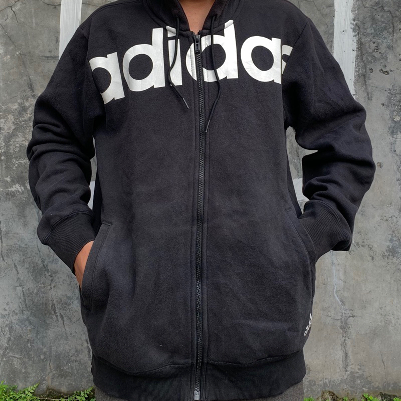 Hoodie Adidas essentials spell out