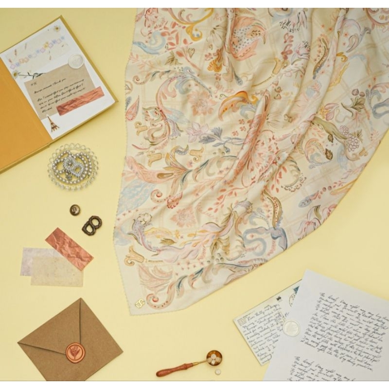 NEW Buttonscarves x Dian Pelangi The Autograph Creme