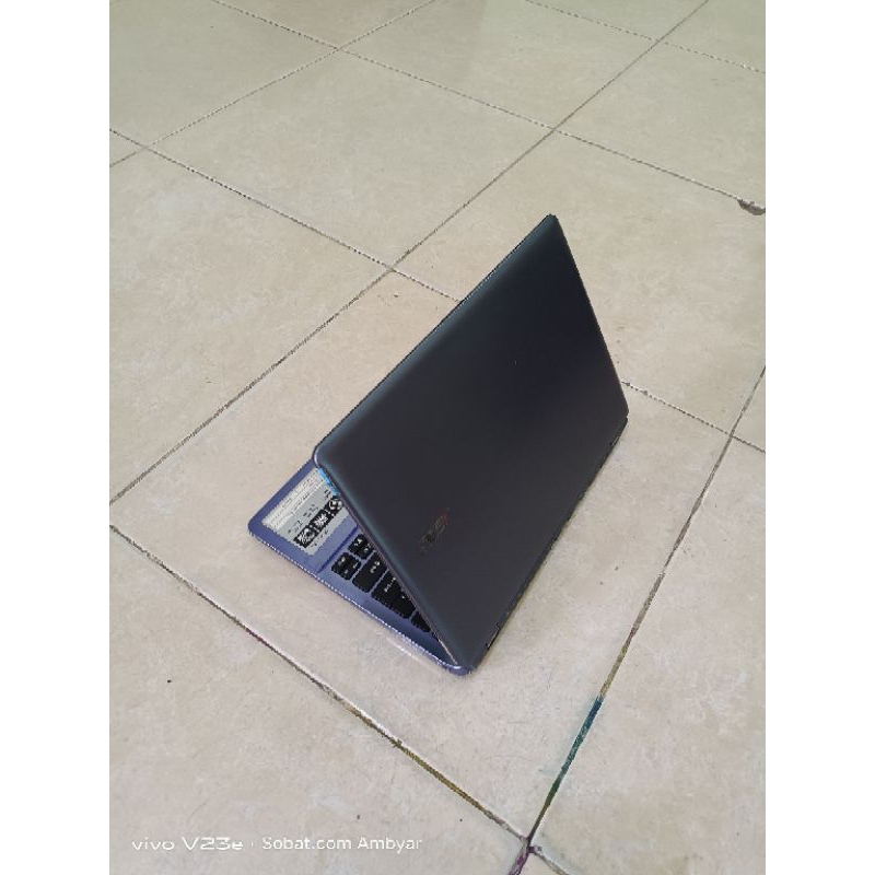Notebook Acer Aspire E3-111
