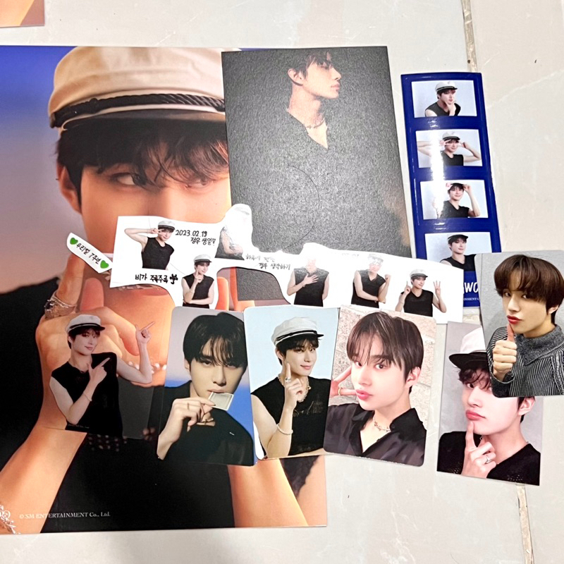 jungwoo nct 127 sg 2023 sharing set bene 11st / pc jungwoo nct127 the link in bangkok bkk merch seas