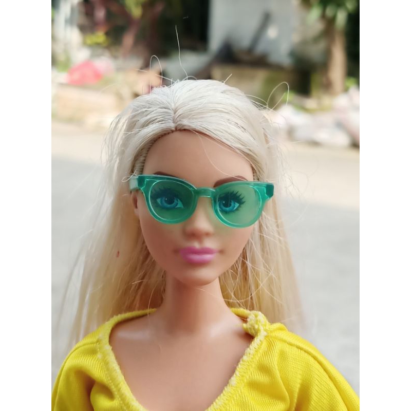 kacamata fire barbie hijau