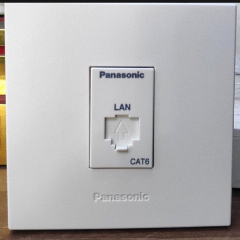 PANASONIC WESJ PUTIH MINIMALIS STOP DATA CAT6 / Panasonic WESJ 78019+24886