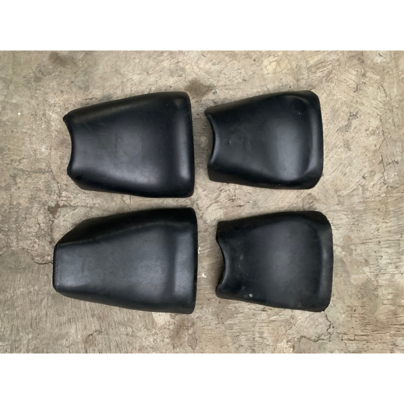 jok depan bandit 400