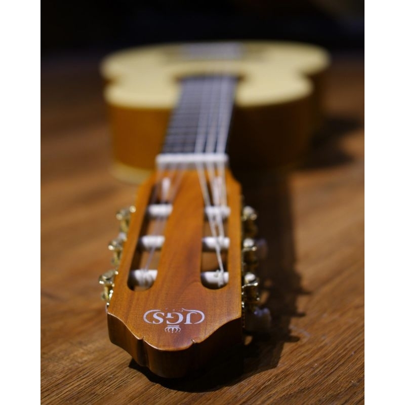 GITARLELE JGS GLE 01-NA