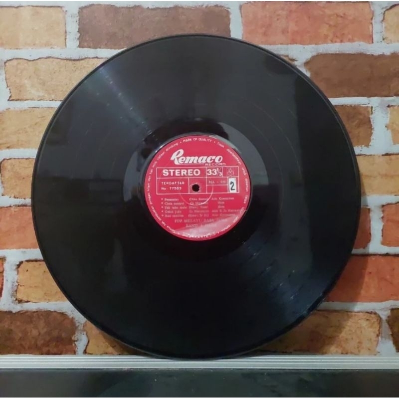 Vinyl Piringan Hitam 12 inch Arie Koesmiran - Pop Bahasa Jawa