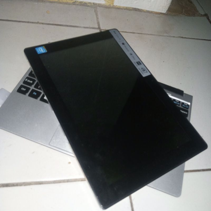 notebook sekaligus tablet buat kerja oke buat anak sekolah cocok harga paling murah Acer one 10 swit