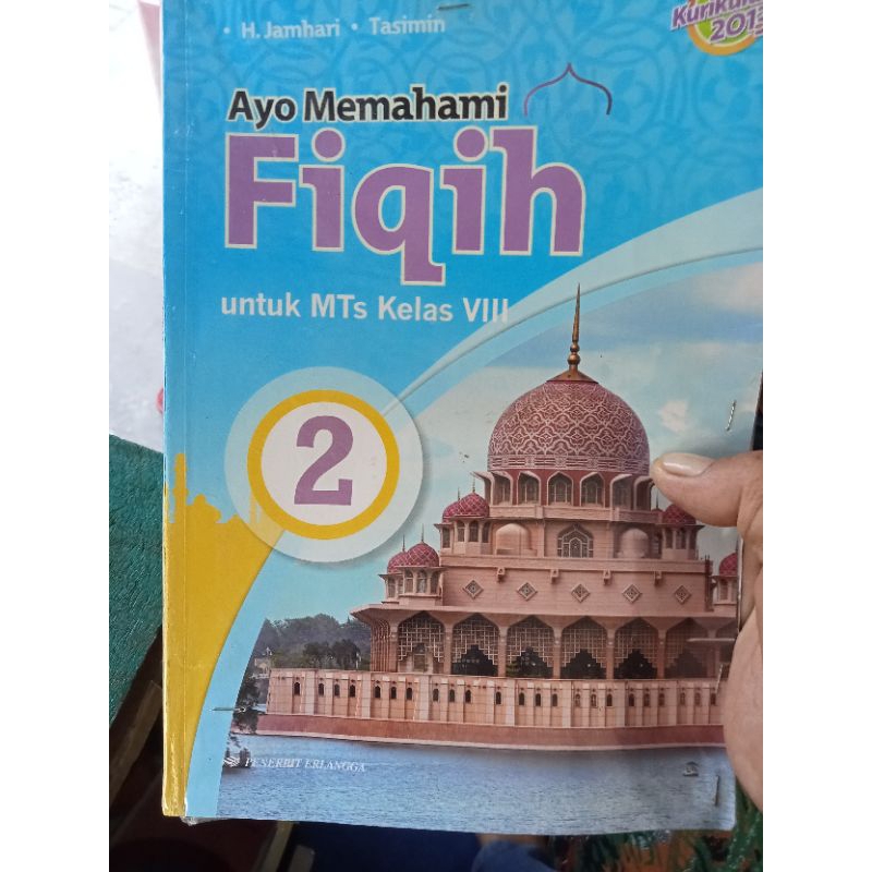 buku fiqih untuk SMP kelas 2
