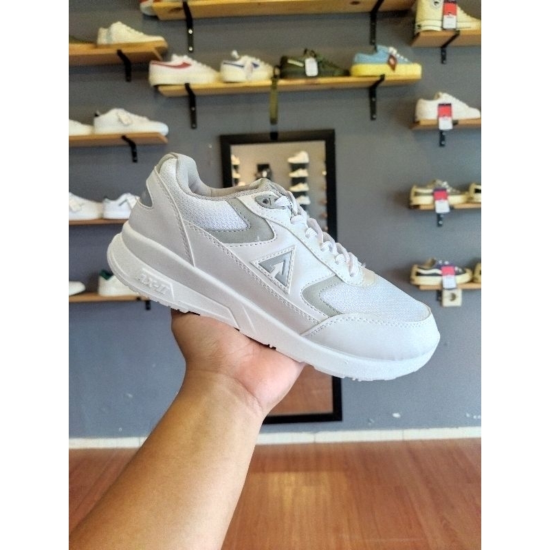 Aerostreet Osaka Putih Abu Muda BNIB - Sepatu Sneakers Casual