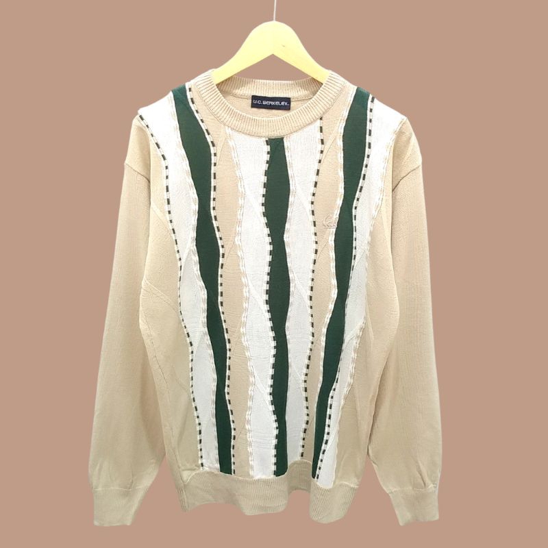 U.C. Berkeley Cal Coogi Style Sweater Motif Timbul ala Coogie