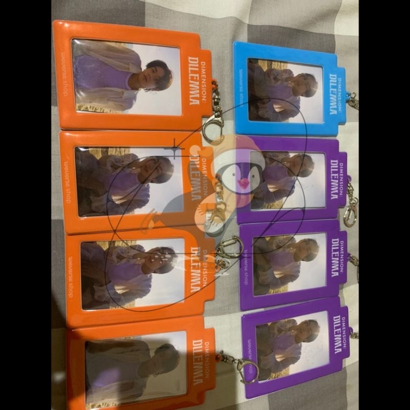 enhypen card holder, benefit dimension:dilemma