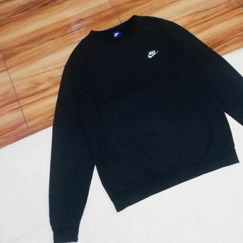Nike small swoosh-black