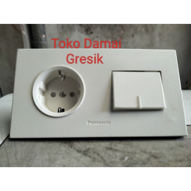 Panasonic Stop kontak dan skakel engkel Style White