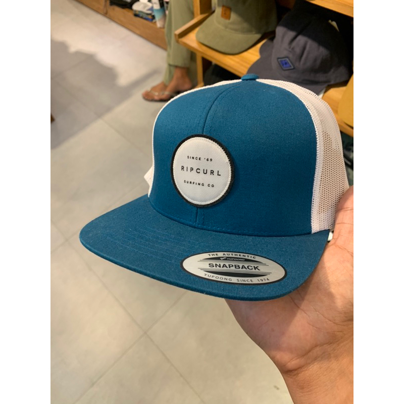 TOPI PRIA TOPI TRUCKER TOPI SNAPBACK RIPCURL TOPI JARING RIPCURL ORIGINAL BESTSELLER