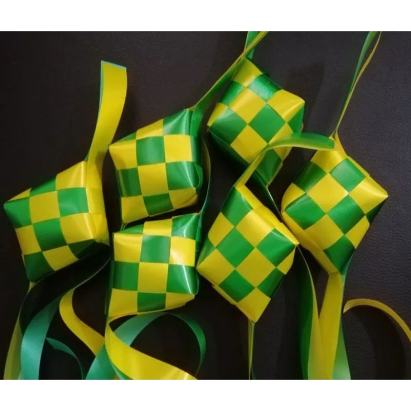 

Ketupat hias parcel lebaran 1 lusin