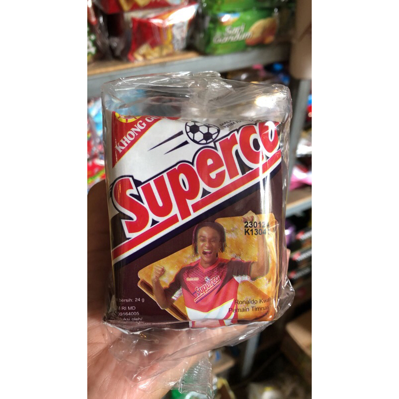 

Khong Guan Superco Biskuit (1 renceng isi 10 pcs)