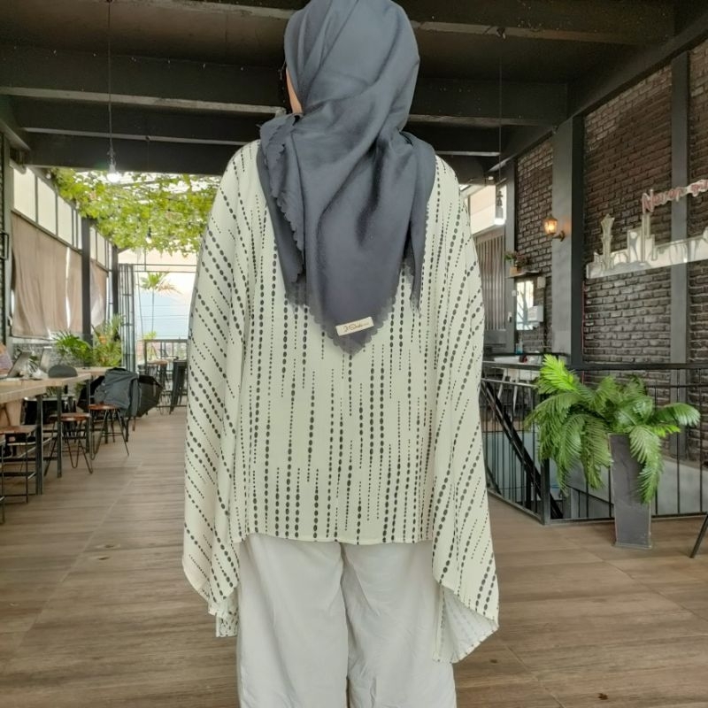 ZEBRA TOP OVERSIZED MUAT DIATAS 100KG