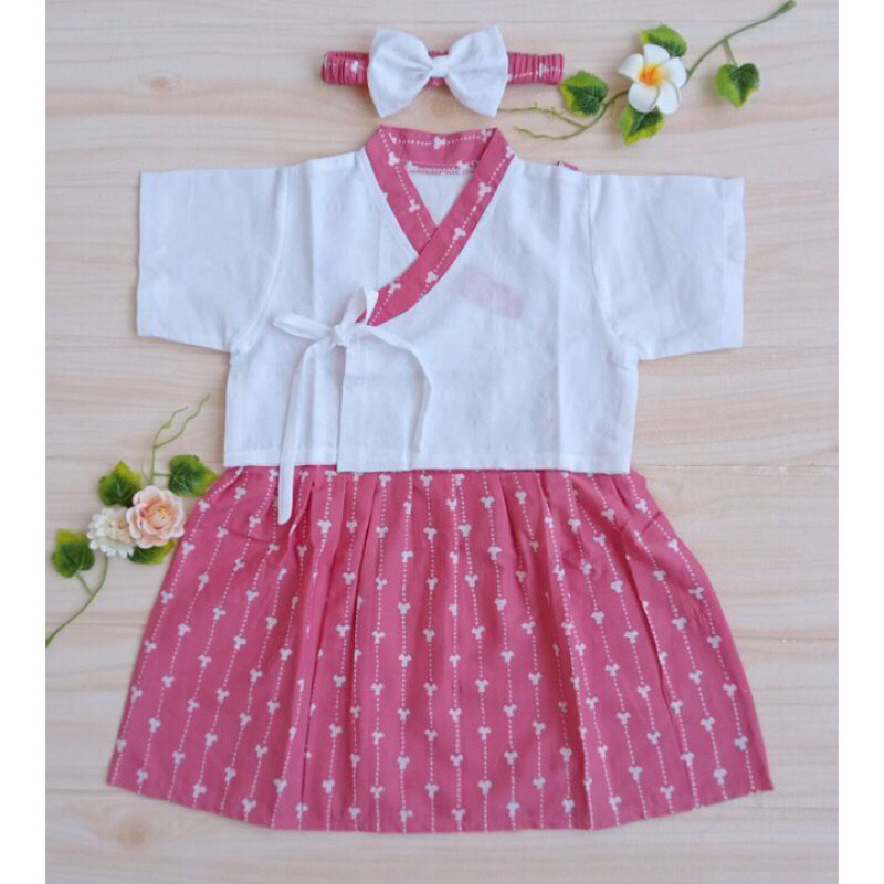 Baju Hanbok Bayi dan Anak Perempuan